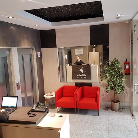 Apartamentos Real Lleida Dış mekan fotoğraf