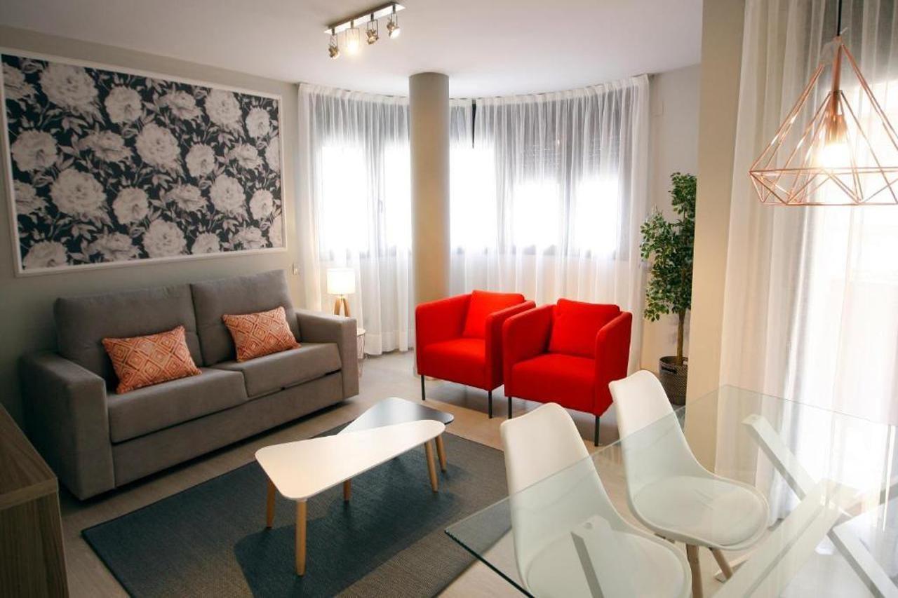 Apartamentos Real Lleida Dış mekan fotoğraf