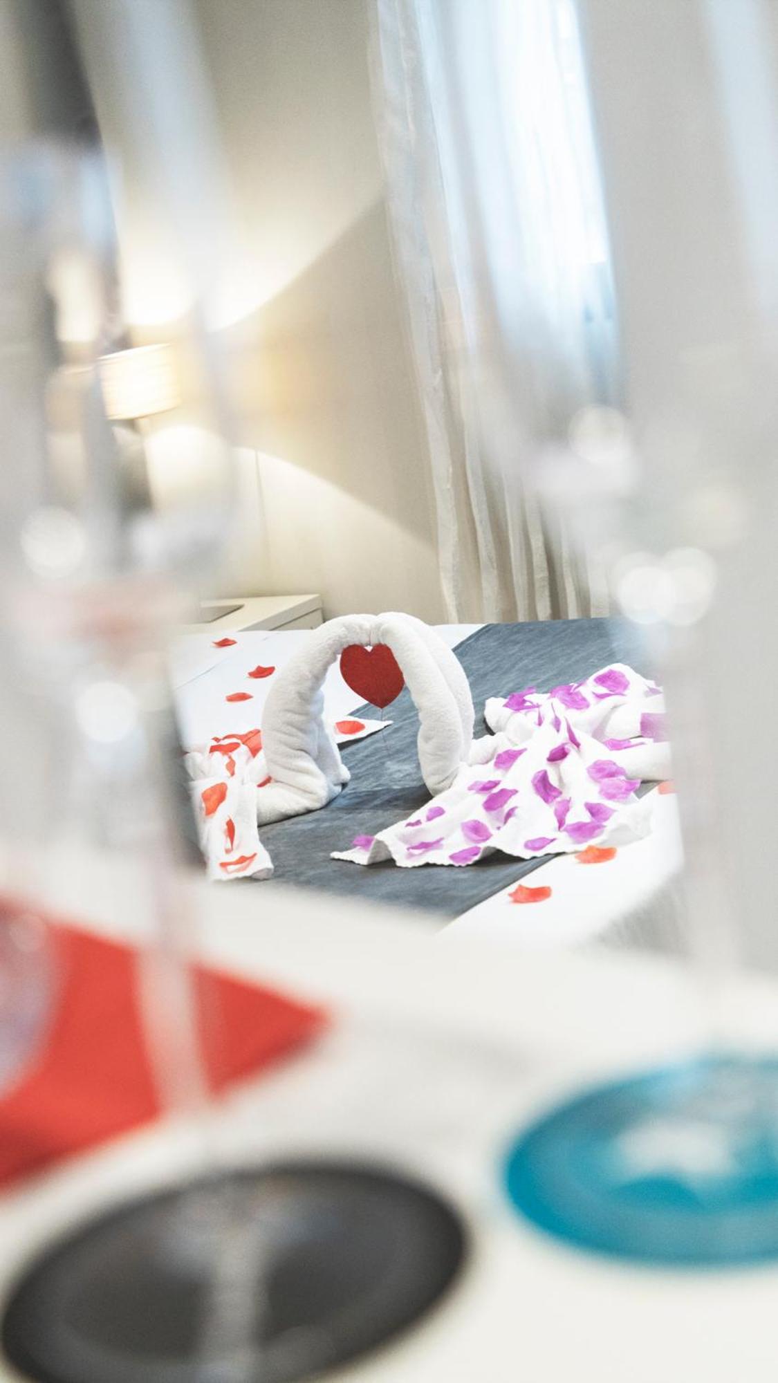 Apartamentos Real Lleida Dış mekan fotoğraf