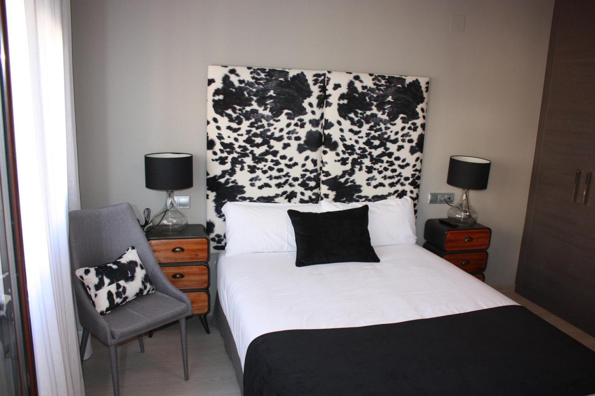 Apartamentos Real Lleida Oda fotoğraf