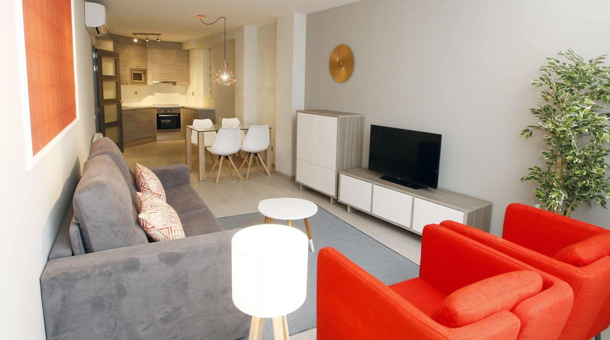 Apartamentos Real Lleida Dış mekan fotoğraf