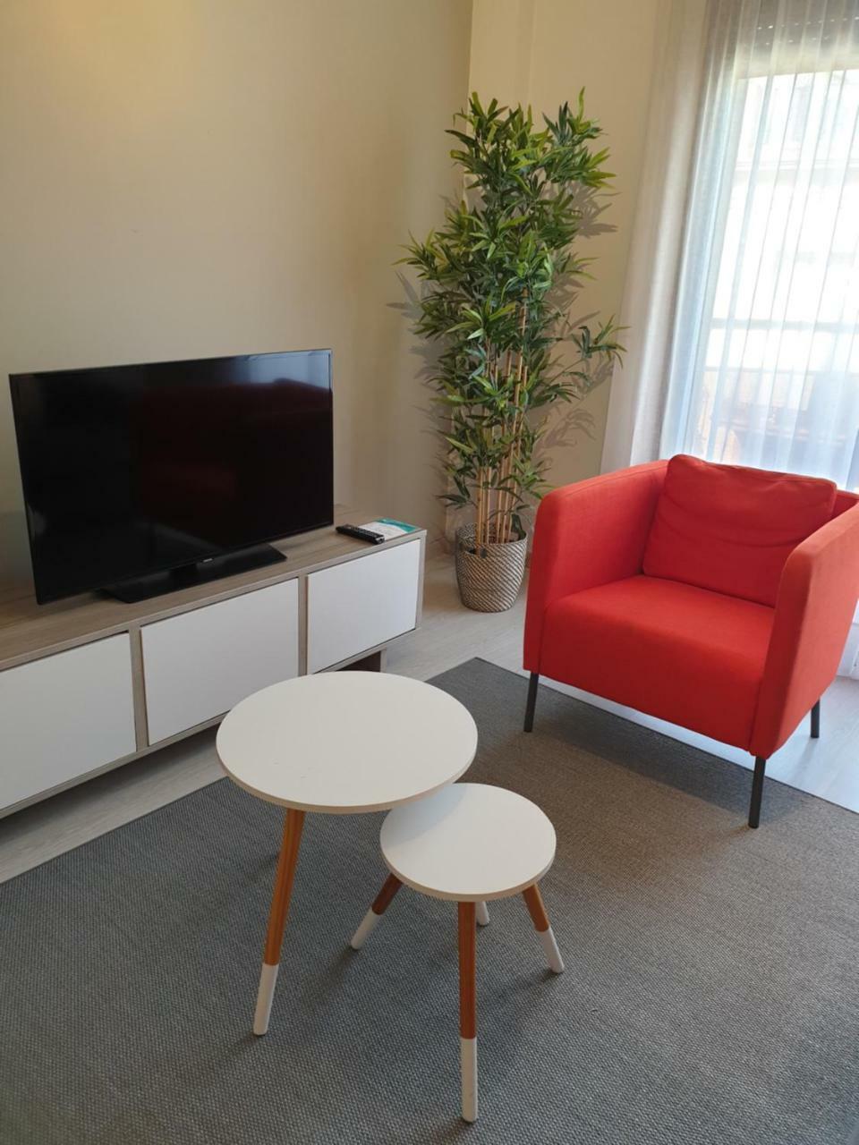Apartamentos Real Lleida Dış mekan fotoğraf