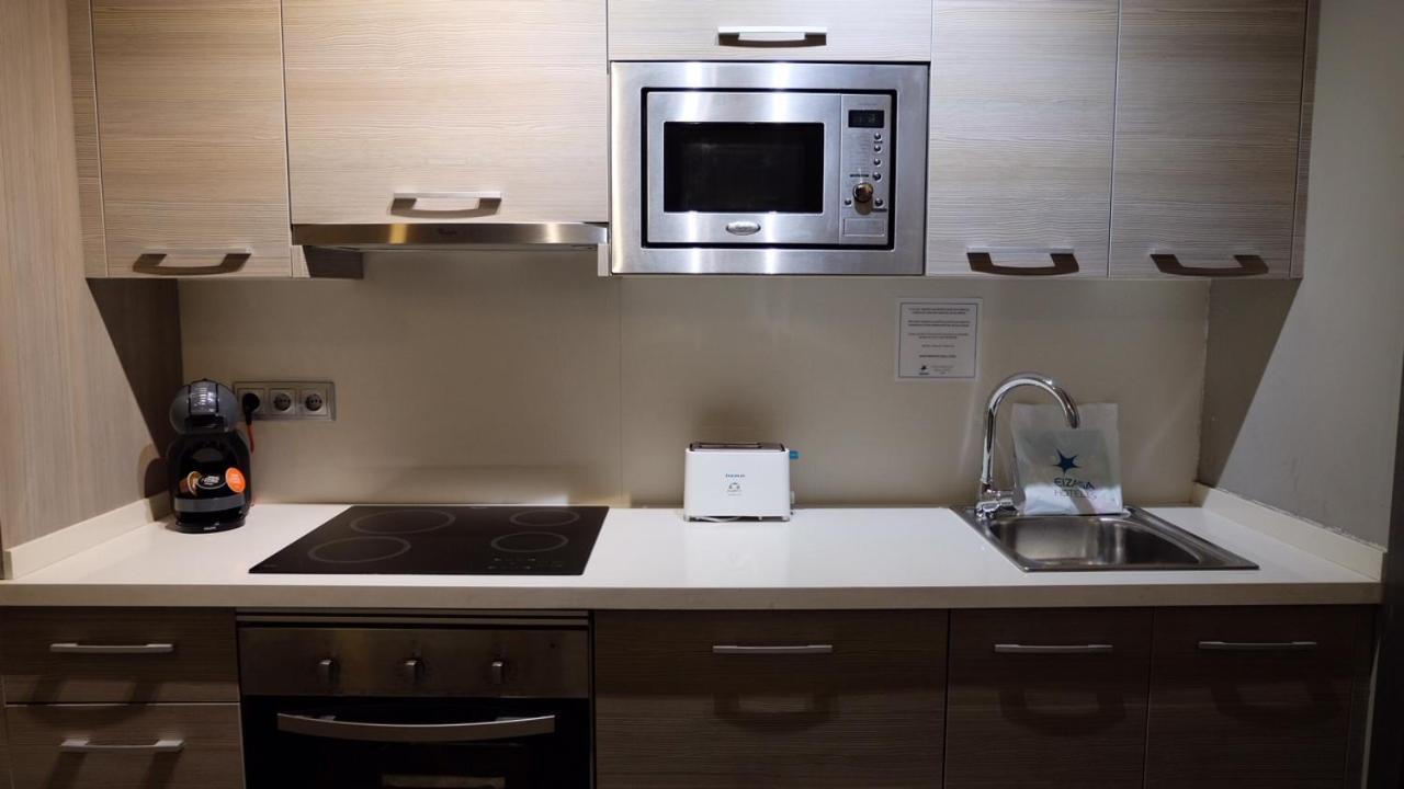 Apartamentos Real Lleida Dış mekan fotoğraf